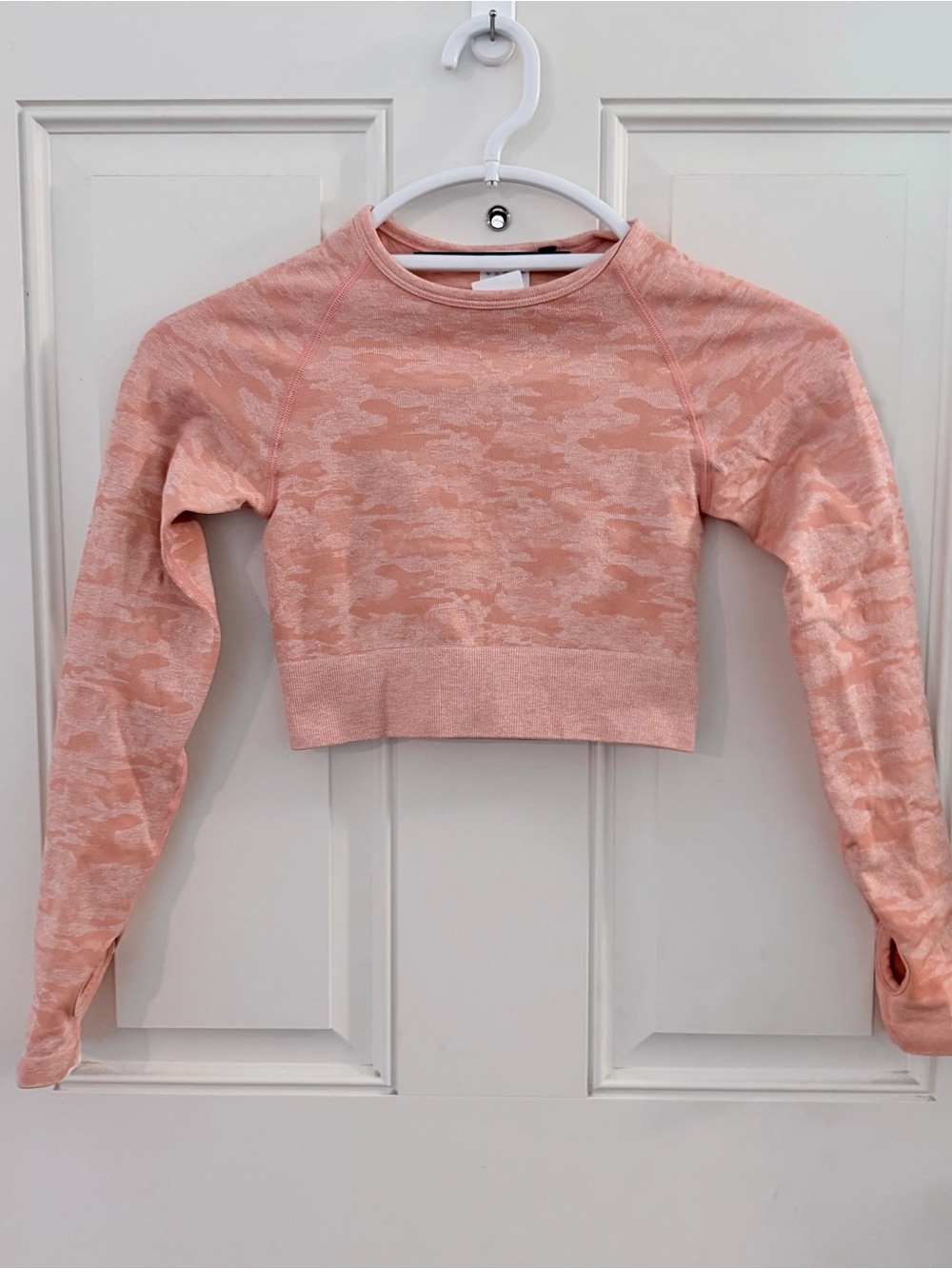 AYBL Evolve Crop Top XS | Peach Camo Seamless